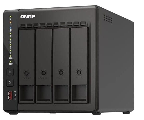 QNAP TS-453E-8G 4-bay desktop NAS, 4CORE burst 2.6GHz, 8GB RAM, 2 x HDMI 1.4b, 2x M.2 2280 PCIe slots(DISKLESS)